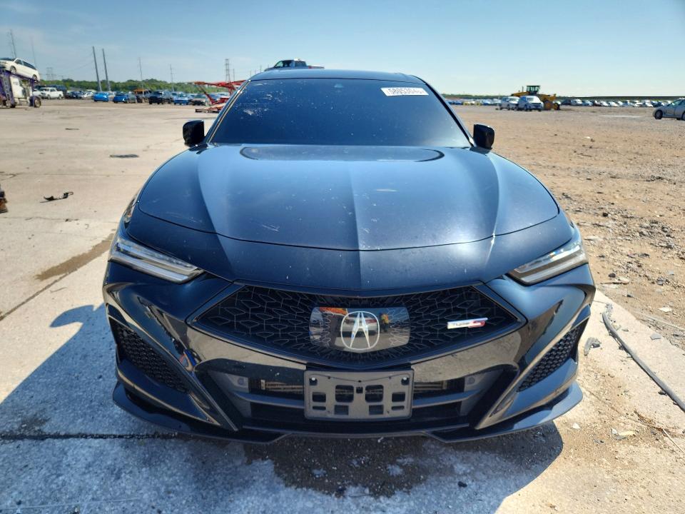 2022 Acura TLX VIN 19UUB7F00NA001129 COPART salvage auction — VANDALISM, Tx - Certificate Of Title, sold $10,400 on 2026-08-26 (photo 5)