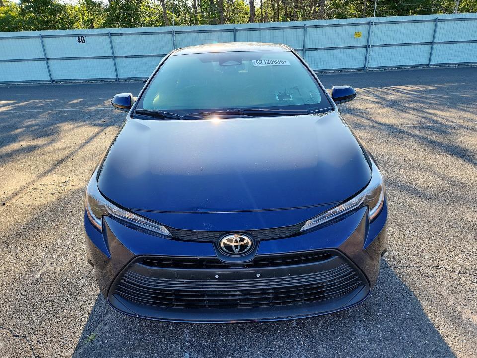 2026 Toyota Corolla VIN 5YFB4MDE1TP392846 COPART salvage auction — WATER/FLOOD, NY - MV907A-FLOOD SALVAGE, sold $500 on 2026-07-29 (photo 5)