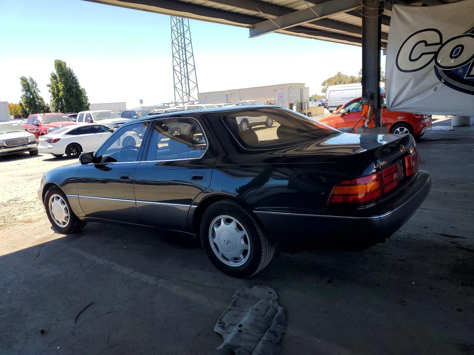 1994 Lexus Ls 400 VIN JT8UF11E1R0213180 COPART salvage auction — NORMAL WEAR, CA - DIS/DLR/EXP ONLY CLEAN TITLE, sold $150 on 2026-07-30 (photo 2)