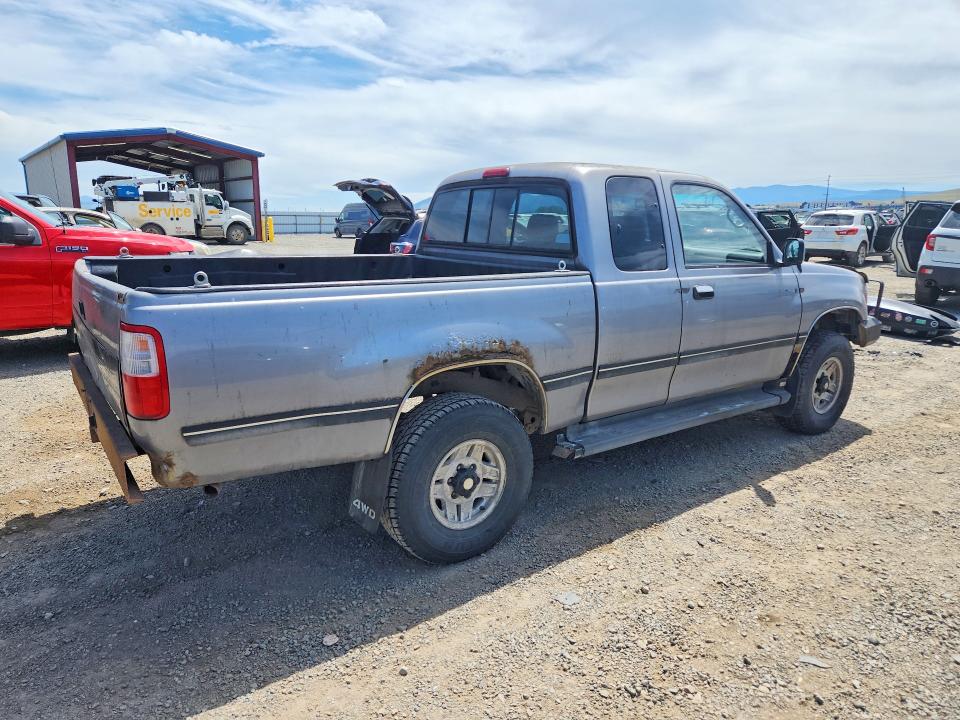 1996 Toyota T100 VIN JT4UN24D4T0030344 COPART salvage auction — NORMAL WEAR, Mt - Certificate Of Title, sold $250 on 2026-07-28 (photo 3)