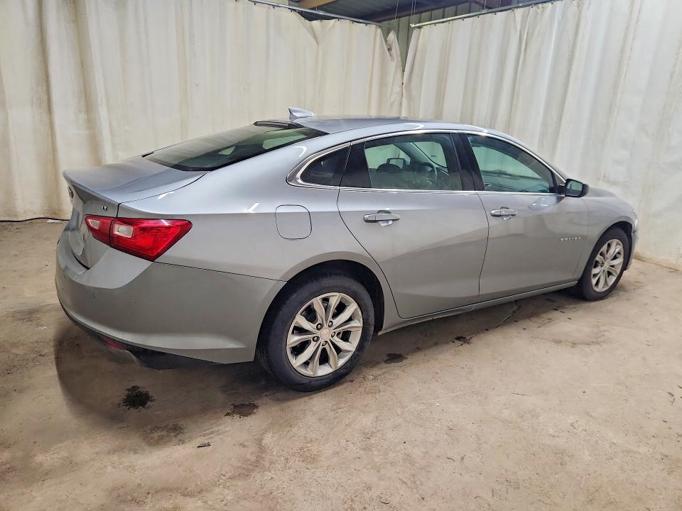2024 Chevrolet Malibu limited VIN 1G1ZD5ST3RF142622 COPART salvage auction — MINOR DENT/SCRATCHES, TX - CERTIFICATE OF TITLE, sold $9,200 on 2026-07-15 (photo 3)