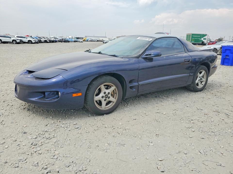 2000 Pontiac Firebird VIN 2G2FS22KXY2149562 COPART salvage auction — ROOF, CO - DIS/DLR/EXP ONLY CLEAN TITLE, sold $275 on 2026-07-09 (photo 1)