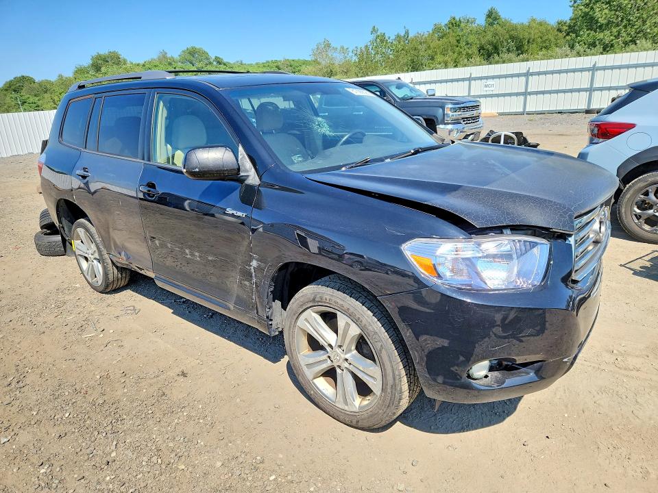 2008 Toyota Highlander VIN JTEES43A882072359 COPART salvage auction — FRONT END, Ma - Certificate Of Title, sold $125 on 2026-07-29 (photo 4)