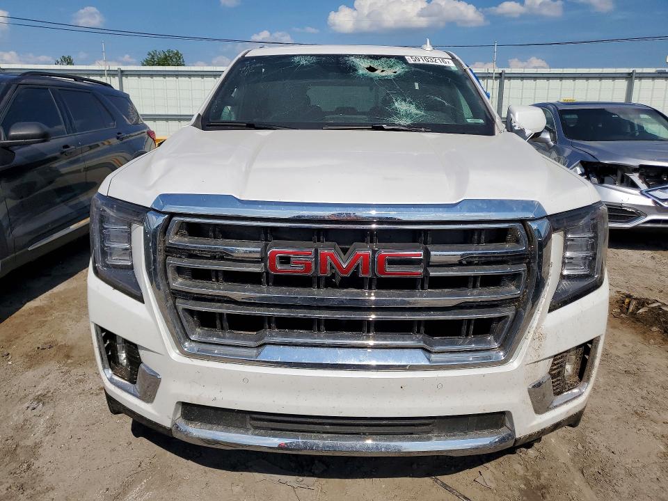 2022 Gmc Yukon VIN 1GKS2BKD3NR102642 COPART salvage auction — ALL OVER, IA - CERT OF TITLE-SALVAGE TITLE, sold $24,500 on 2026-08-24 (photo 5)