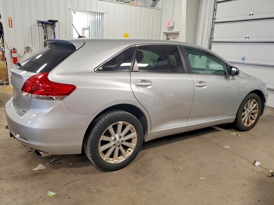 2009 Toyota Venza VIN 4T3BE11A29U005359 COPART salvage auction — FRONT END, MN - CERT OF TITLE-SALVAGE, sold $1,500 on 2026-07-09 (photo 3)