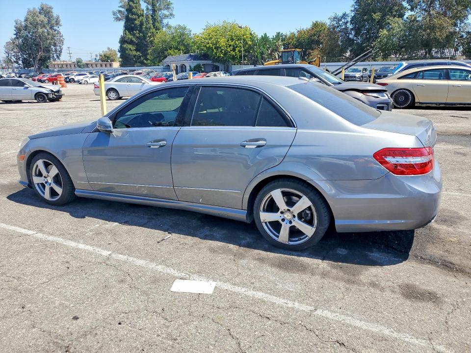 2010 Mercedes-benz E-class VIN WDDHF5GB2AA073894 COPART salvage auction — REAR END, CA - SALVAGE CERTIFICATE, sold $1,250 on 2026-08-11 (photo 2)