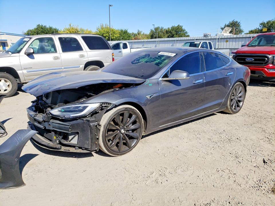 2021 Tesla Model s VIN 5YJSA1E26MF418222 — COPART salvage auction photo