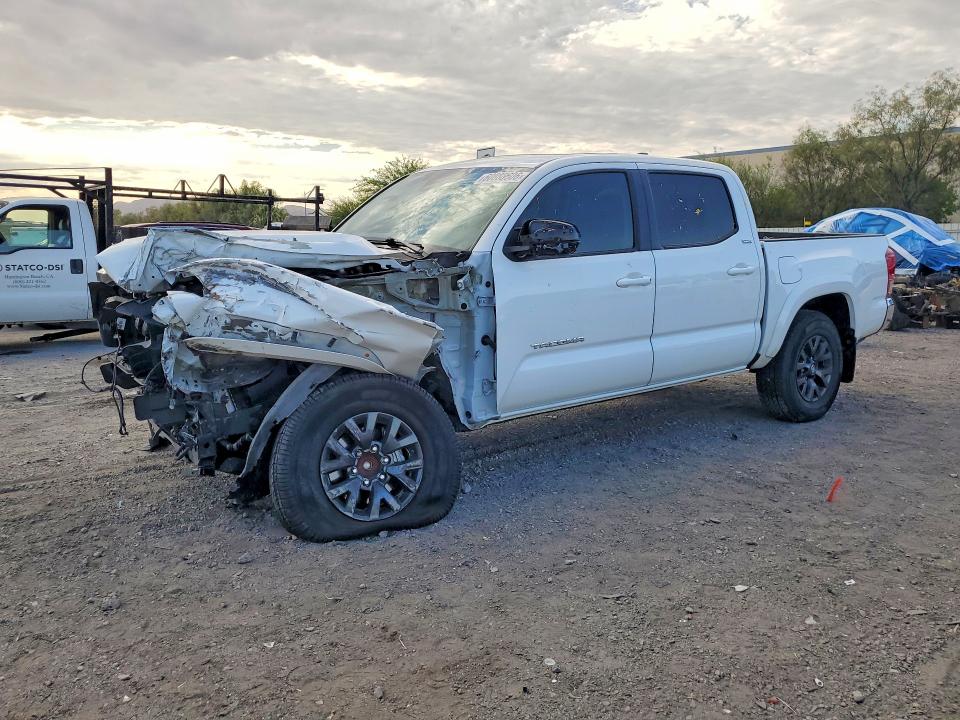 2020 Toyota Tacoma VIN 5TFAZ5CN1LX090026 COPART salvage auction — FRONT END, NV - SALVAGE TITLE, sold $300 on 2026-07-28 (photo 1)