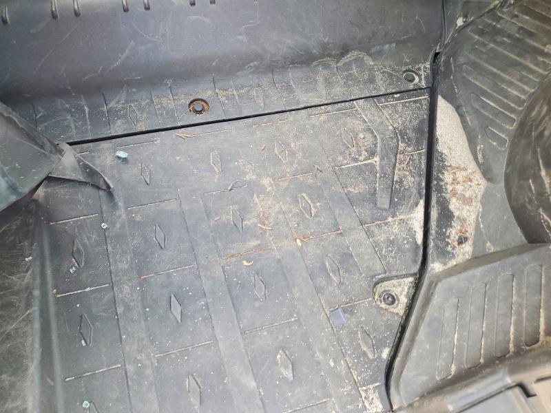 2019 Can-am/ brp VIN 3JBUUAX49NK003986 COPART salvage auction — SIDE, Id - Salvage Certificate Of Title, sold $8,400 on 2026-09-17 (photo 4)