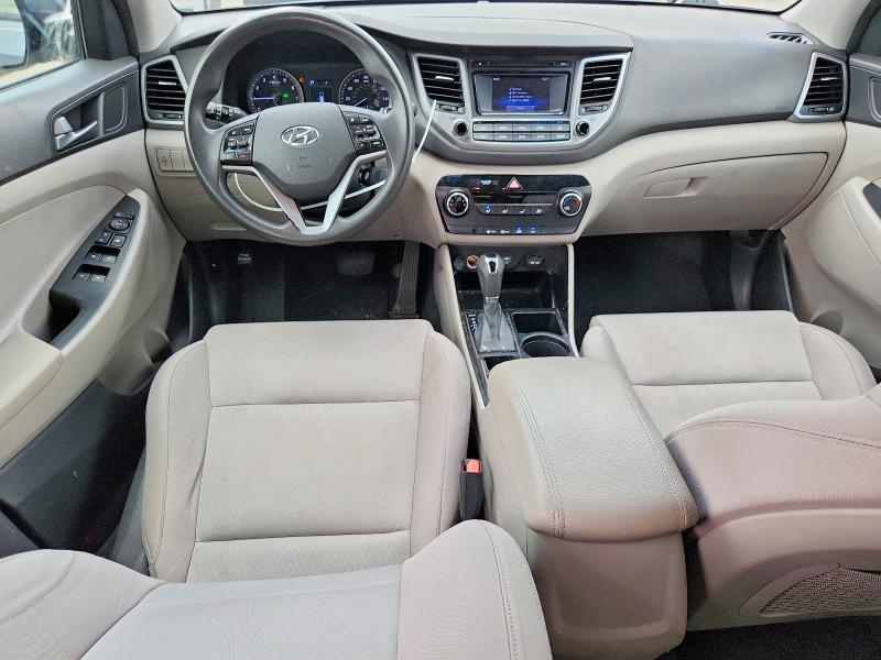 2016 Hyundai Tucson VIN KM8J33A23GU202469 COPART salvage auction — MINOR DENT/SCRATCHES, TX - CERTIFICATE OF TITLE, sold $2,050 on 2026-07-30 (photo 8)