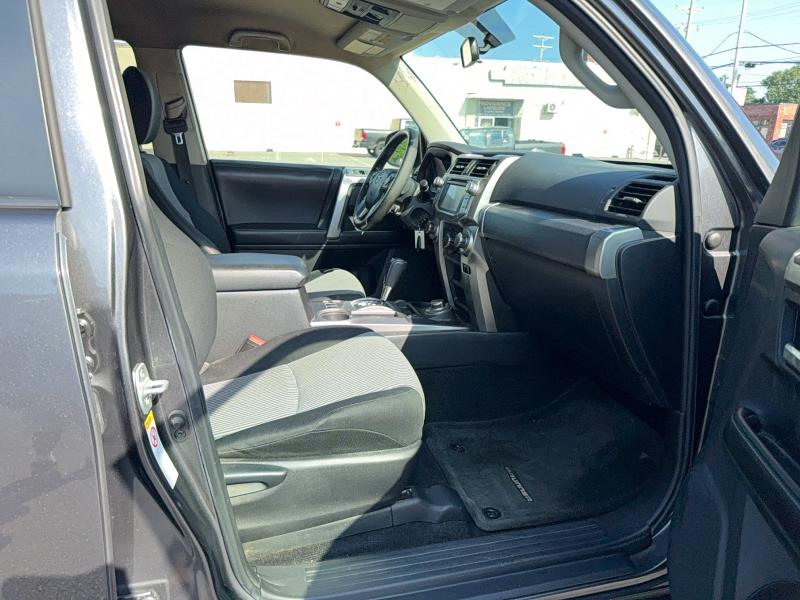 2016 Toyota VIN JTEBU5JR2G5369314 COPART salvage auction — NORMAL WEAR, Ma - Certificate Of Title (P), sold $7,600 on 2026-07-27 (photo 5)