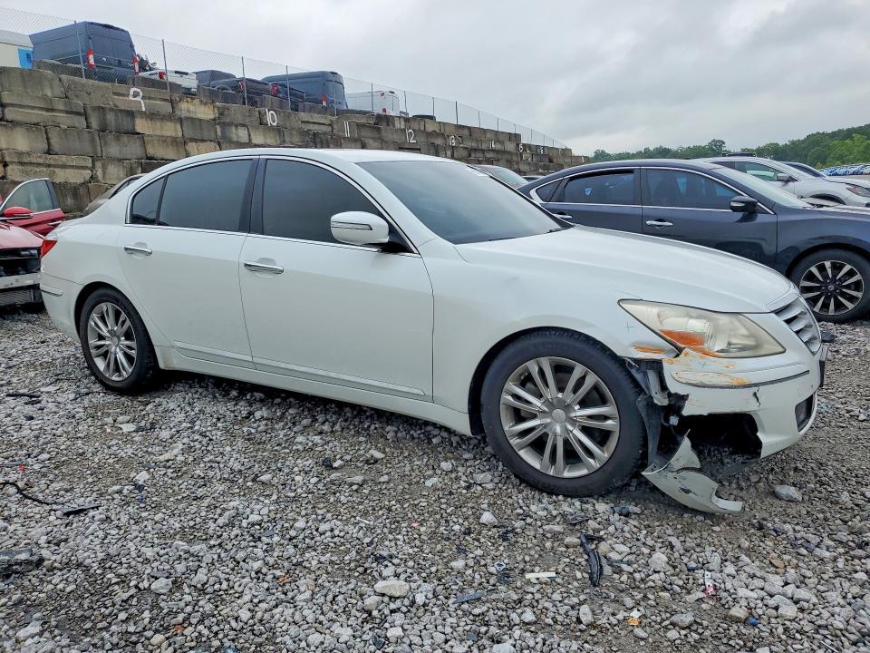 2010 Hyundai Genesis VIN KMHGC4DE4AU087152 COPART salvage auction — FRONT END, KY - CERT OF TITLE-SALVAGE (P), sold $650 on 2026-07-17 (photo 4)
