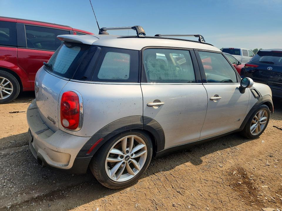 2012 Mini Cooper VIN WMWZC5C58CWM14225 COPART salvage auction — WATER/FLOOD, Il - Salvage Cert-Flood, sold $275 on 2026-08-11 (photo 3)