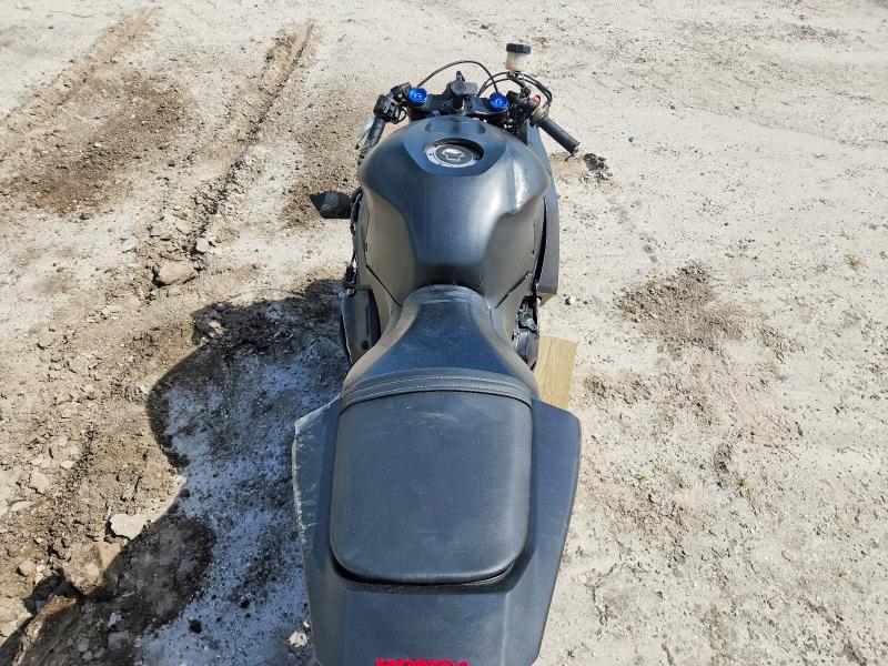 2020 Honda Cbr VIN JH2PC4087LK400026 COPART salvage auction — FRONT END, Fl - Certificate Of Destruction, sold $650 on 2026-07-30 (photo 6)