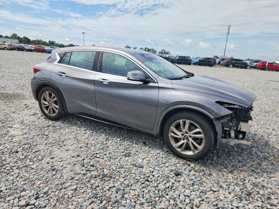 2018 Infiniti Qx30 VIN SJKCH5CP4JA056396 COPART salvage auction — FRONT END, Fl - Cert Of Title Slvg Rebuildable (P), sold $2,000 on 2026-07-27 (photo 4)