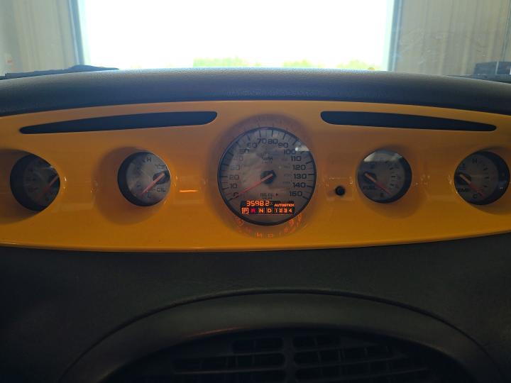 1999 Plymouth Prowler VIN 1P3EW65G0XV501156 COPART salvage auction — NORMAL WEAR, MS - CERT OF TITLE W/SALVAGE HISTOR (P), sold $15,600 on 2026-07-28 (photo 8)
