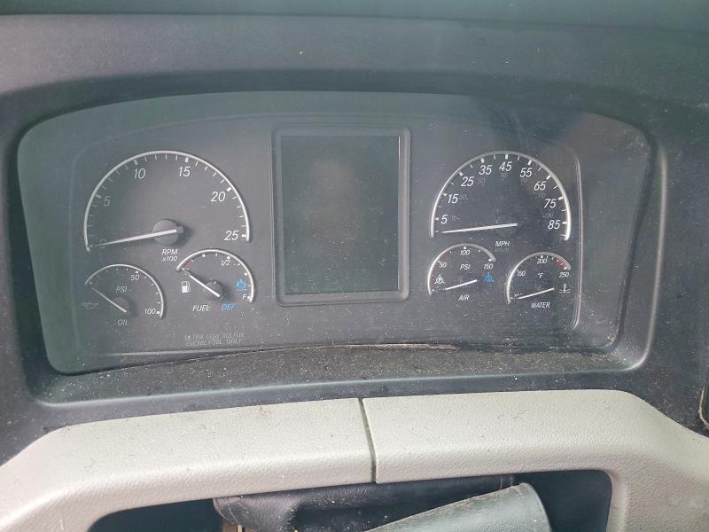 2019 Freightliner All other VIN 3AKJHHDR6KSKR3700 COPART salvage auction — MINOR DENT/SCRATCHES, CT, sold $10,900 on 2026-08-14 (photo 9)