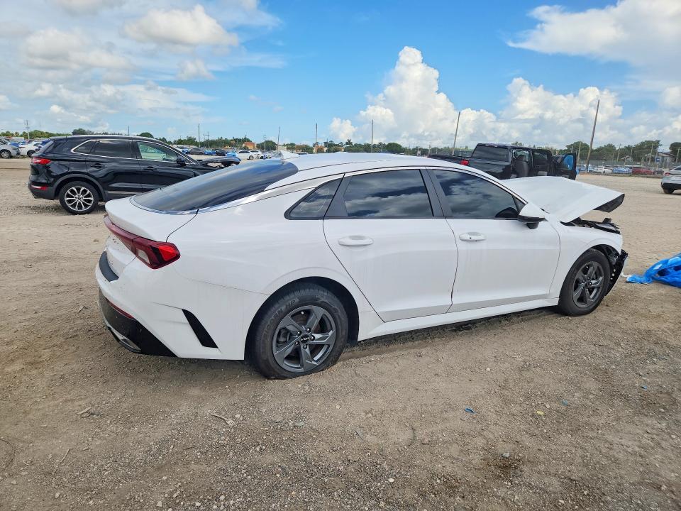 2022 Kia K5 VIN 5XXG14J27NG118541 COPART salvage auction — FRONT END, Fl - Certificate Of Destruction, sold $4,300 on 2026-07-30 (photo 3)