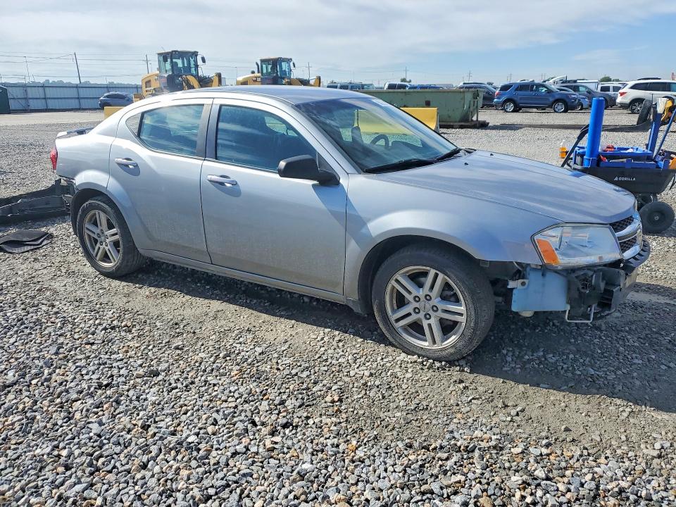 2014 Dodge Avenger VIN 1C3CDZAG6EN182545 COPART salvage auction — SIDE, Co - Public - Salvage Title, sold $275 on 2026-07-28 (photo 4)