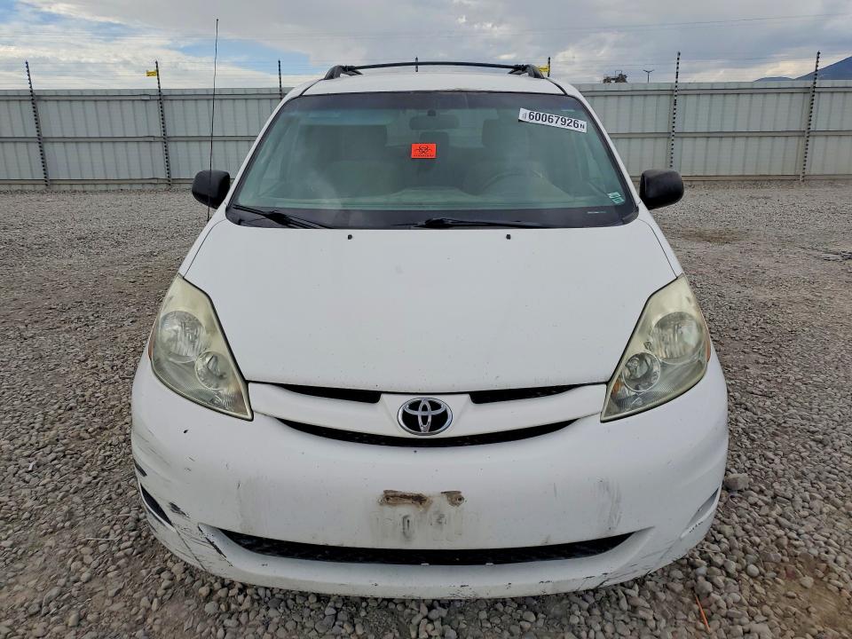 2006 Toyota Sienna VIN 5TDZA23C86S547321 COPART salvage auction — MINOR DENT/SCRATCHES, Ut - Certificate Of Title, sold $350 on 2026-07-31 (photo 5)
