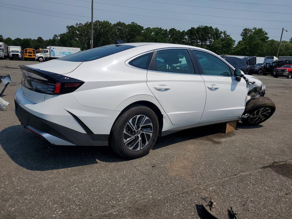 2026 Hyundai Sonata hybrid VIN KMHL24JJ3TA147039 COPART salvage auction — FRONT END, FL - CERTIFICATE OF DESTRUCTION (P), sold $7,300 on 2026-07-20 (photo 3)