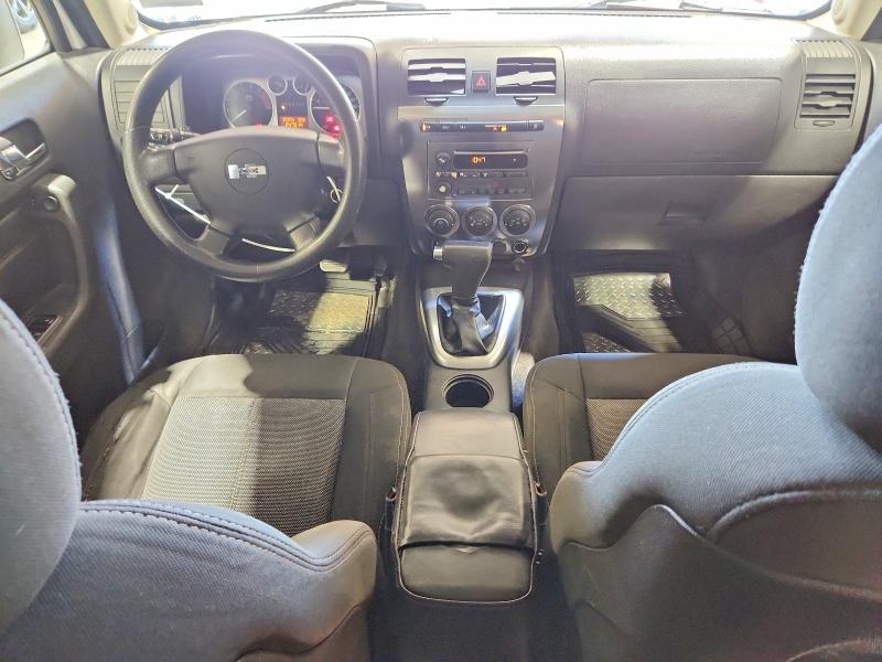 2006 Hummer H3 VIN 5GTDN136X68176095 COPART salvage auction — NORMAL WEAR, Wv - Certificate Of Title, sold $425 on 2026-07-31 (photo 8)
