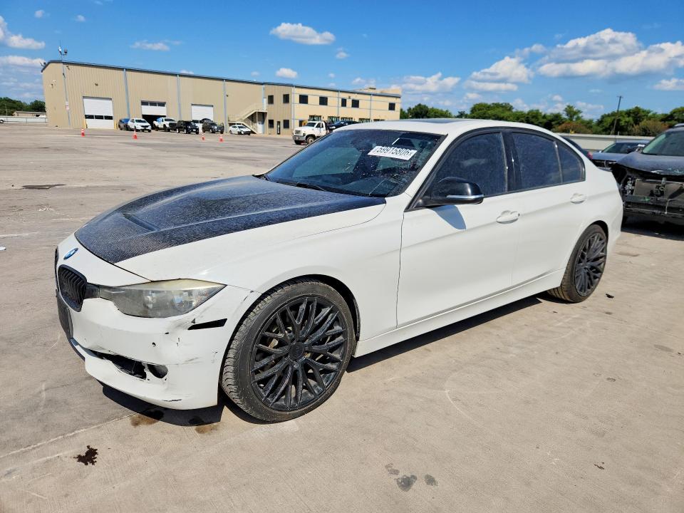 2015 BMW 3 series VIN WBA3C1C51FP853456 COPART salvage auction — MINOR DENT/SCRATCHES, Tx - Certificate Of Title (P), sold $3,300 on 2026-08-20 (photo 1)