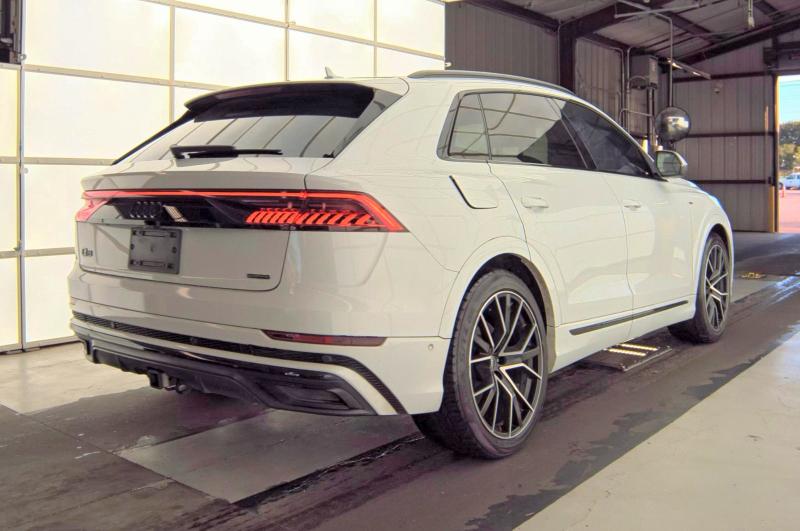 2021 Audi Q8 VIN WA1FVAF14MD026496 COPART salvage auction — NORMAL WEAR, TX - CERTIFICATE OF TITLE (P), sold $19,900 on 2026-07-23 (photo 4)