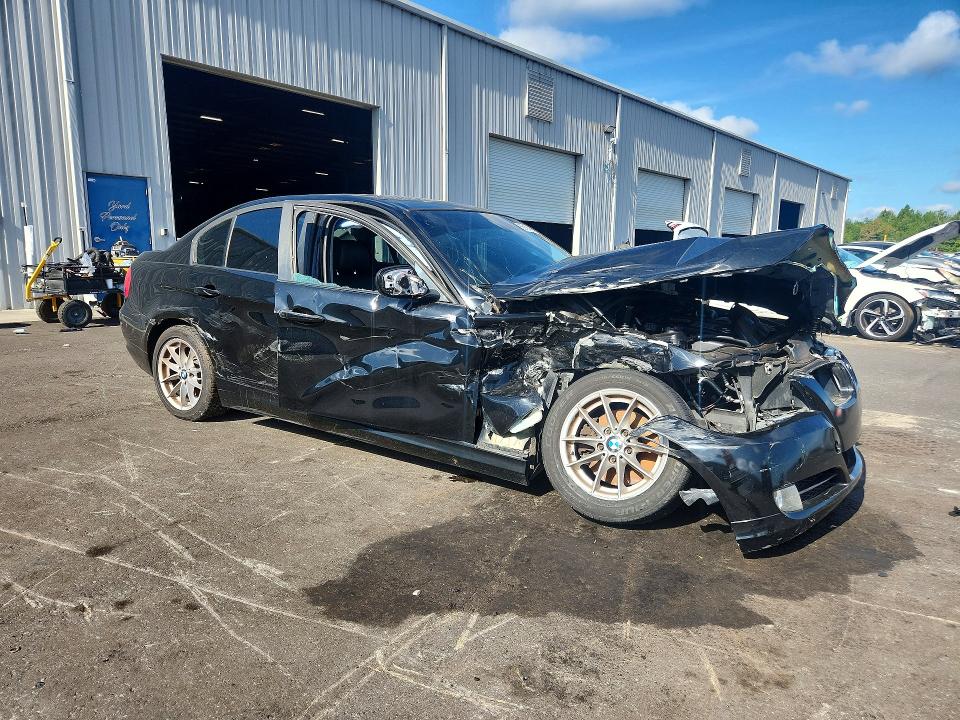 2010 BMW 3 series VIN WBAPH7G58ANM51812 COPART salvage auction — FRONT END, FL - CERT OF TITLE SLVG REBUILDABLE, sold $275 on 2026-07-13 (photo 4)