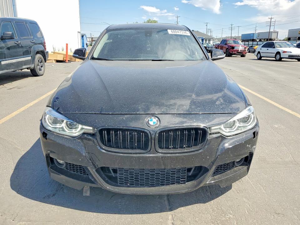 2018 BMW 3er VIN WBA8A3C54JA358655 COPART salvage auction — SIDE, Id - Salvage Certificate Of Title, sold $2,000 on 2026-07-23 (photo 5)