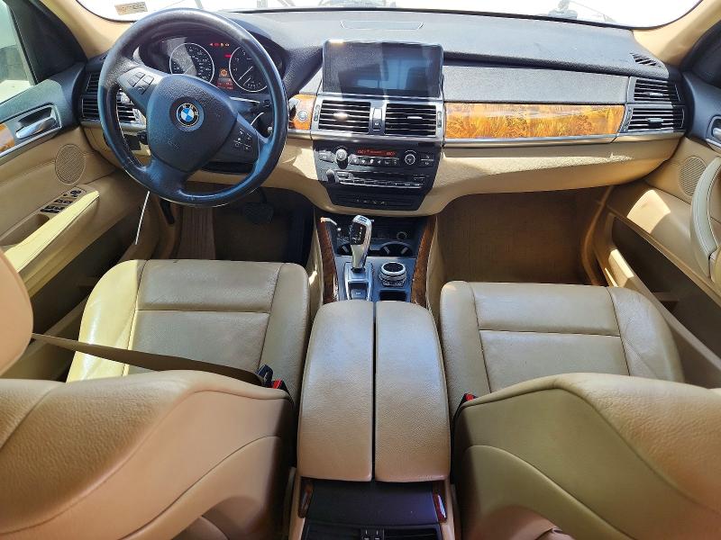 2011 BMW X5 VIN 5UXZV4C56BL738232 COPART salvage auction — MINOR DENT/SCRATCHES, VA - CERTIFICATE OF TITLE, sold $275 on 2026-07-28 (photo 8)