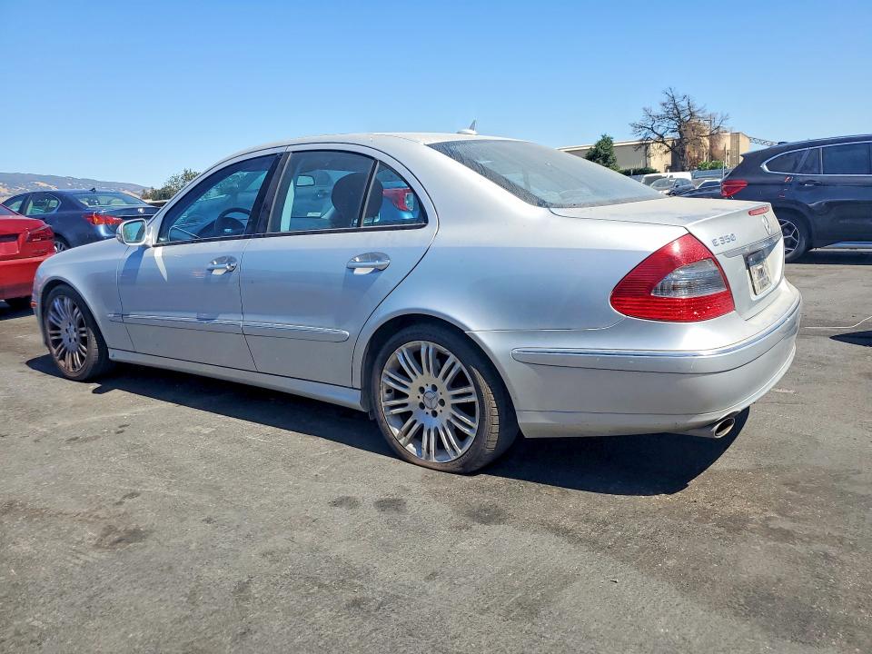 2007 Mercedes-benz E-class VIN WDBUF56X97A986827 COPART salvage auction — MECHANICAL, CA - DIS/DLR/EXP ONLY CLEAN TITLE, sold $650 on 2026-07-28 (photo 2)