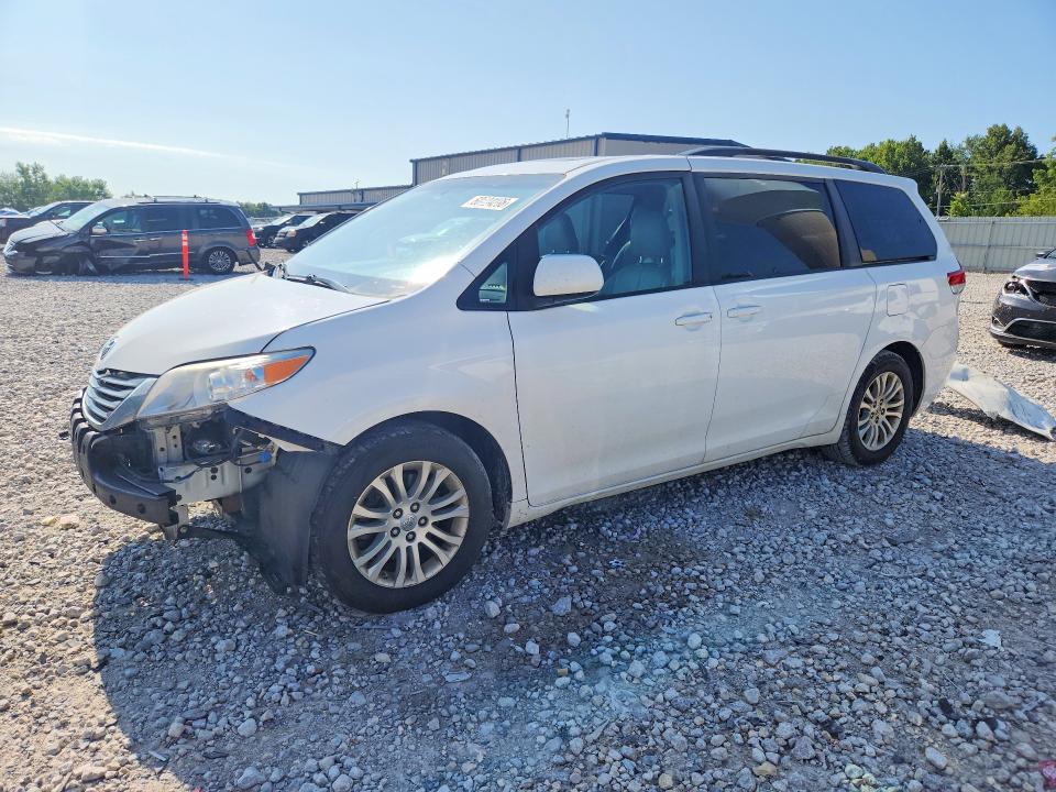 2014 Toyota Sienna VIN 5TDYK3DC6ES421325 COPART salvage auction — FRONT END, MI - CERTIFICATE OF TITLE, sold $200 on 2026-07-23 (photo 1)