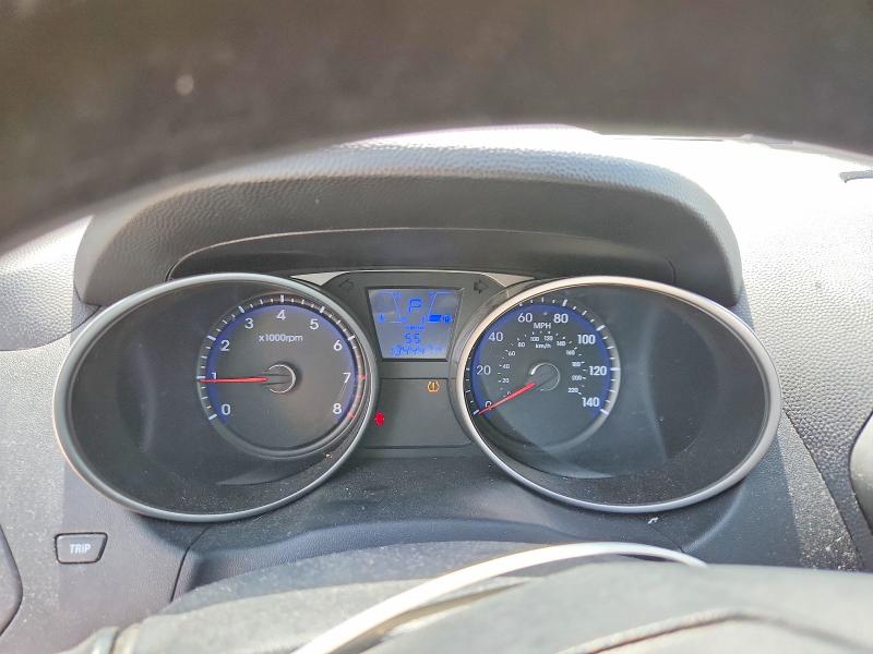 2011 Hyundai Tucson VIN KM8JU3AC8BU147726 COPART salvage auction — FRONT END, Tx - Salvage Vehicle Title, sold $1,000 on 2026-07-21 (photo 9)