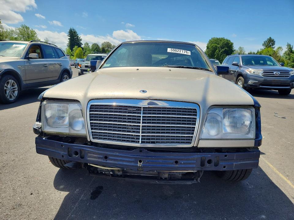 1995 Mercedes-benz E-klasse VIN WDBEA66EXSC279188 COPART salvage auction — FRONT END, Ca - Salvage Certificate, sold $4,700 on 2026-07-08 (photo 5)