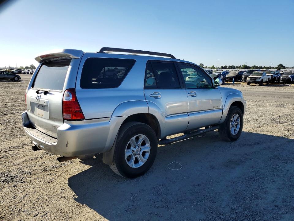 2006 Toyota 4runner VIN JTEZU14R460080191 COPART salvage auction — REAR END, CA - DLR/DIS/EXP ONLY SALVAGE TITLE, sold $1,400 on 2026-07-30 (photo 3)