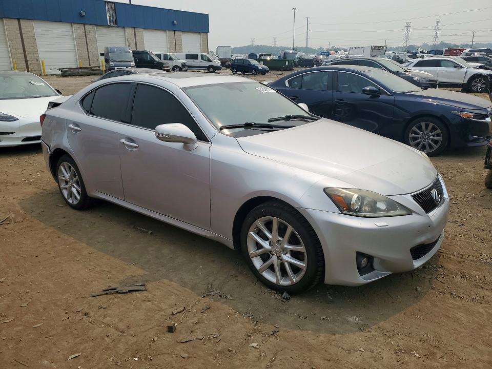 2011 Lexus Is 350 VIN JTHCE5C20B5001694 COPART salvage auction — REAR END, MI - CERTIFICATE OF TITLE, sold $2,300 on 2026-07-24 (photo 4)