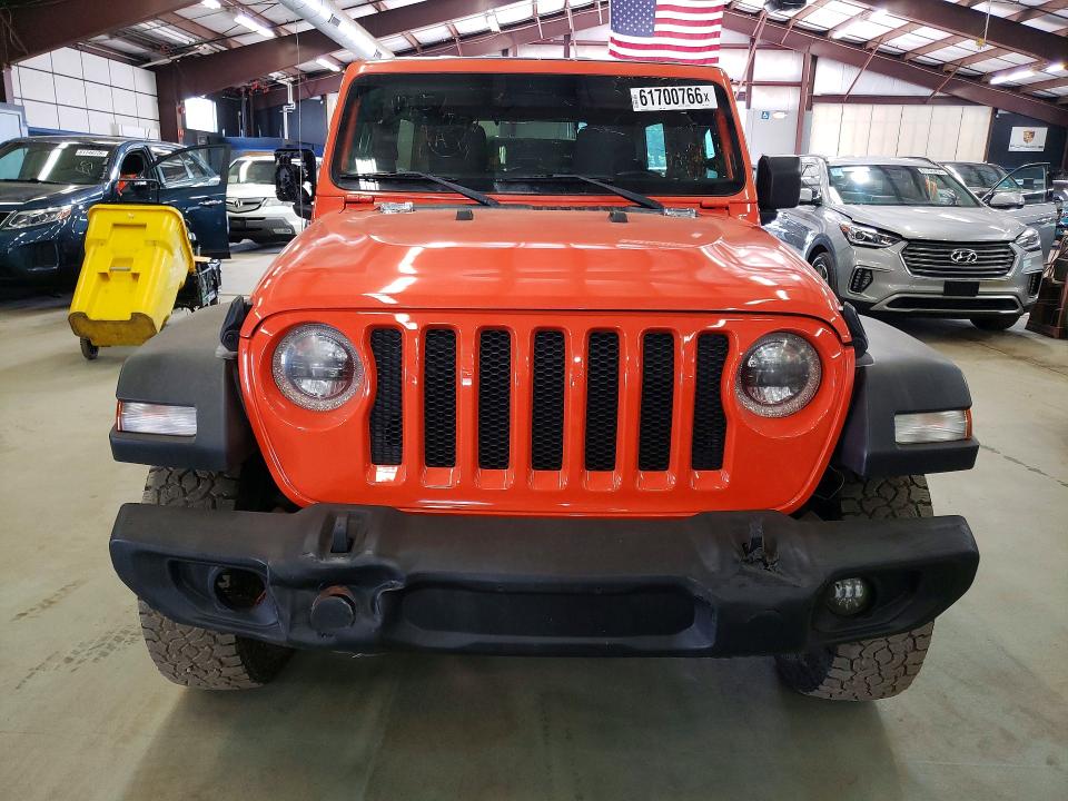 2018 Jeep Wrangler unlimited VIN 1C4HJXDG9JW172476 COPART salvage auction — FRONT END, VA - CERTIFICATE OF TITLE (P), sold $9,500 on 2026-07-24 (photo 5)