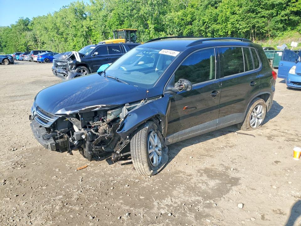 2017 Volkswagen Tiguan VIN WVGBV7AX2HK029199 COPART salvage auction — FRONT END, NY - CERTIFICATE OF TITLE, sold $675 on 2026-07-28 (photo 1)