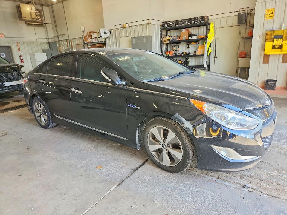 2012 Hyundai Sonata VIN KMHEC4A43CA048298 COPART salvage auction — MINOR DENT/SCRATCHES, Mo - Certificate Of Title, sold $900 on 2026-07-07 (photo 4)