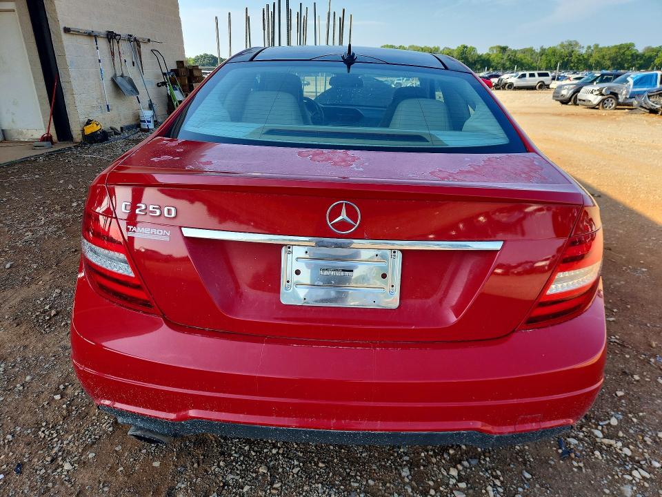 2015 Mercedes-benz VIN WDDGJ4HB9FG363945 COPART salvage auction — MINOR DENT/SCRATCHES, AL - CERTIFICATE OF TITLE (P), sold $4,500 on 2026-07-29 (photo 6)