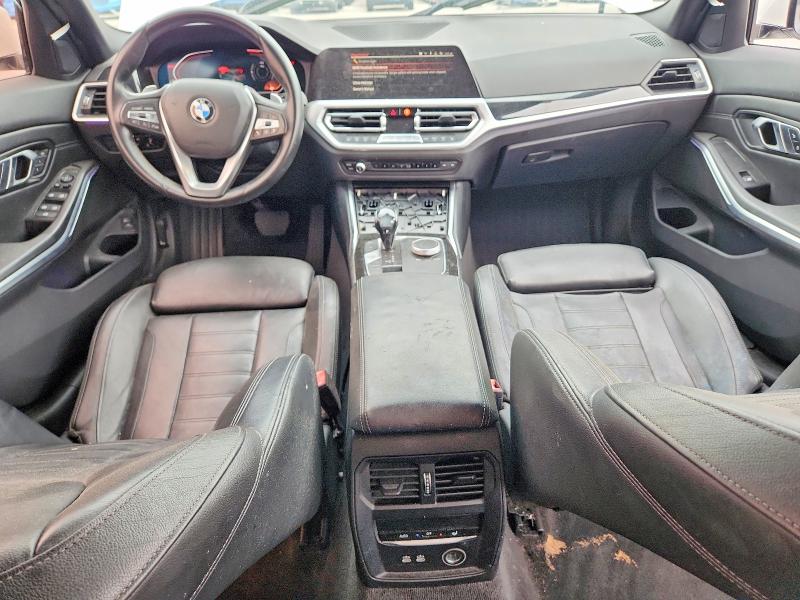 2019 BMW 3er VIN WBA5R1C55KAE82213 COPART salvage auction — REAR END, Fl - Certificate Of Title (P), sold $30 on 2026-07-30 (photo 8)