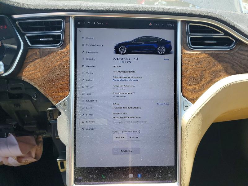 2017 Tesla Model s VIN 5YJSA1E22HF187566 COPART salvage auction — FRONT END, Ca - Dis/Dlr/Exp Only Clean Title, sold $225 on 2026-07-29 (photo 9)
