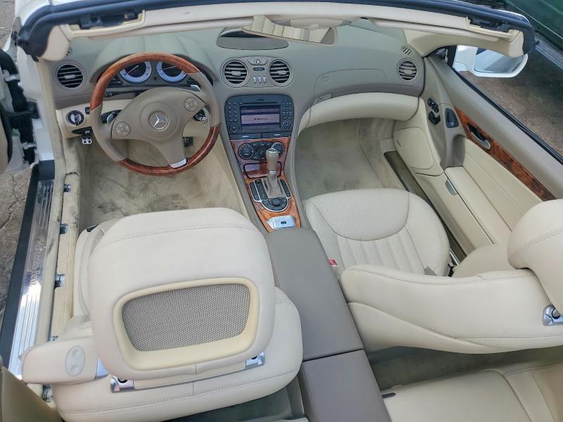 2009 Mercedes-benz Sl-klasse VIN WDBSK71F99F151975 COPART salvage auction — WATER/FLOOD, Oh - Cert Of Title-Salvage Flood, sold $10,600 on 2026-08-11 (photo 8)