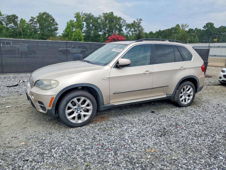 2013 BMW X5 VIN 5UXZV4C50D0B24820 COPART salvage auction — MECHANICAL, Sc - Certificate Of Title, sold $825 on 2026-07-28 (photo 1)