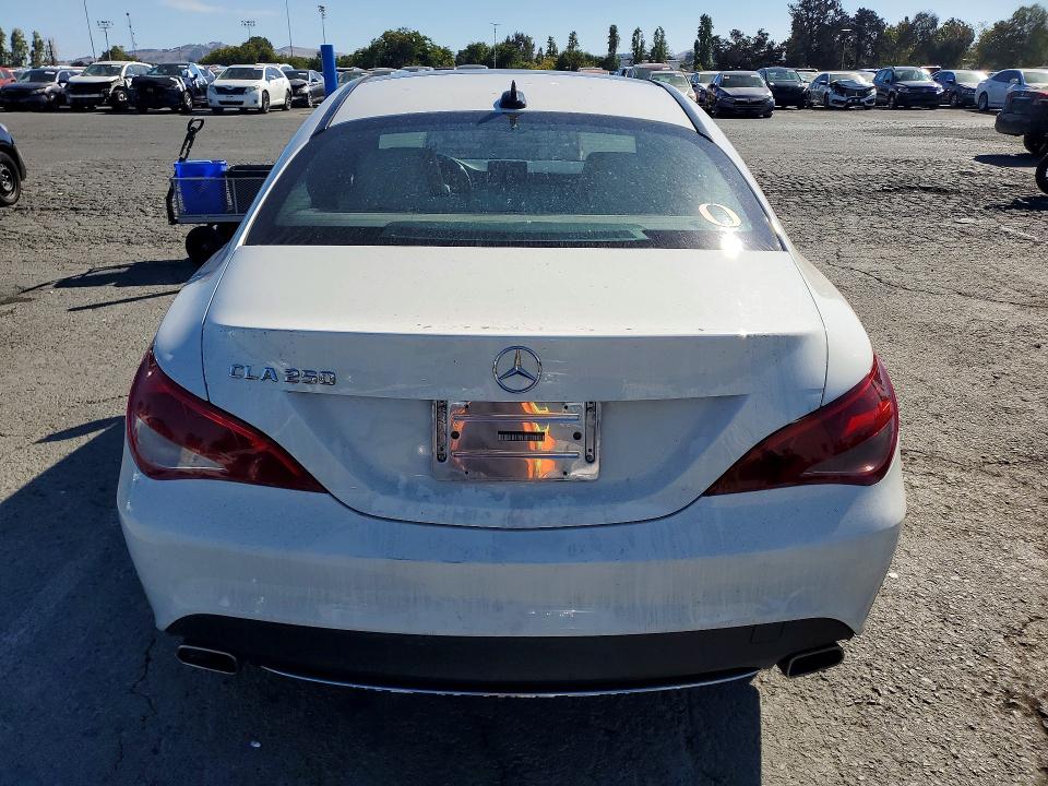 2014 Mercedes-benz VIN WDDSJ4EB2EN036134 COPART salvage auction — MINOR DENT/SCRATCHES, Ca - Salvage Certificate, sold $3,600 on 2026-08-07 (photo 6)