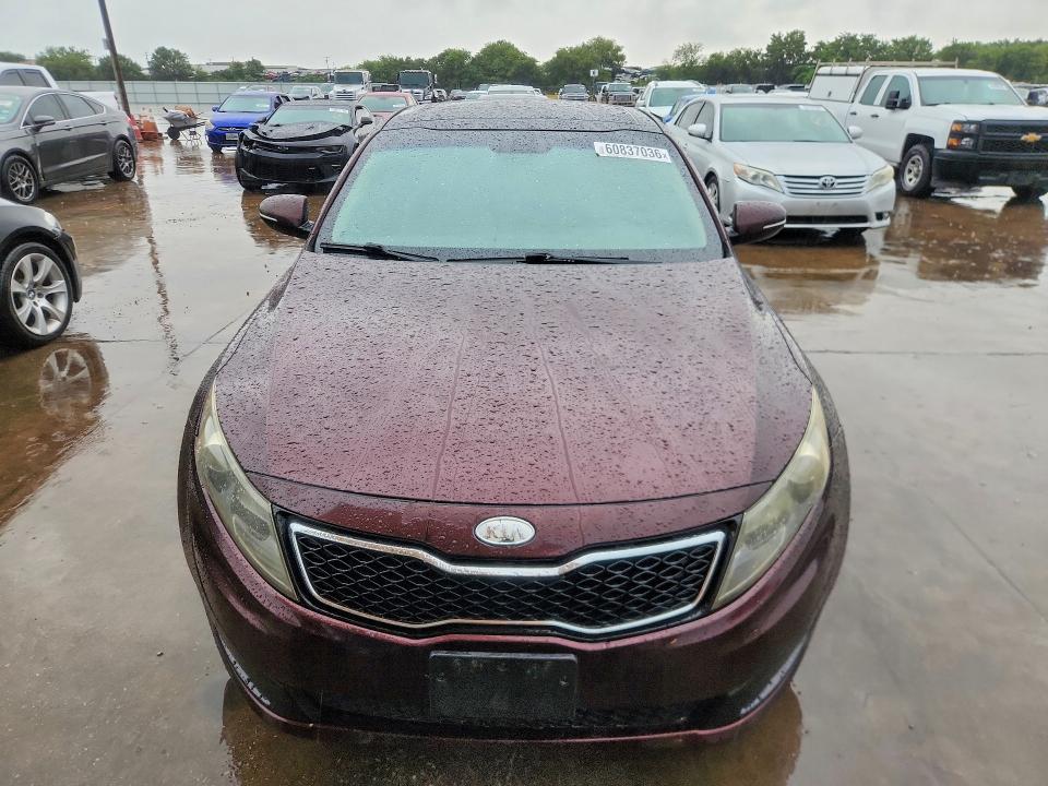 2012 Kia Optima VIN 5XXGN4A60CG038955 COPART salvage auction — NORMAL WEAR, Tx - Certificate Of Title, sold $275 on 2026-07-23 (photo 5)
