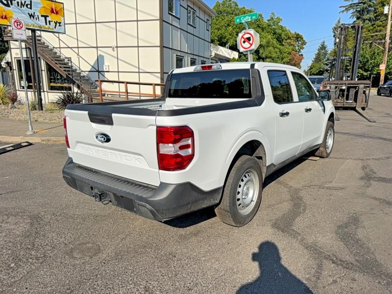 2025 Ford Maverick VIN 3FTTW8A30SRB23612 COPART salvage auction — MINOR DENT/SCRATCHES, Salvage Title, sold $13,400 on 2026-07-29 (photo 4)