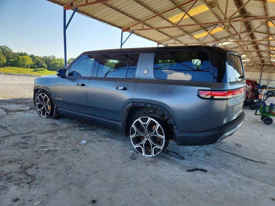 2023 Rivian R1s VIN 7PDSGABA2PN016190 COPART salvage auction — ROLLOVER, GA - CERT OF TITLE-SALVAGE, sold $19,300 on 2026-10-08 (photo 2)