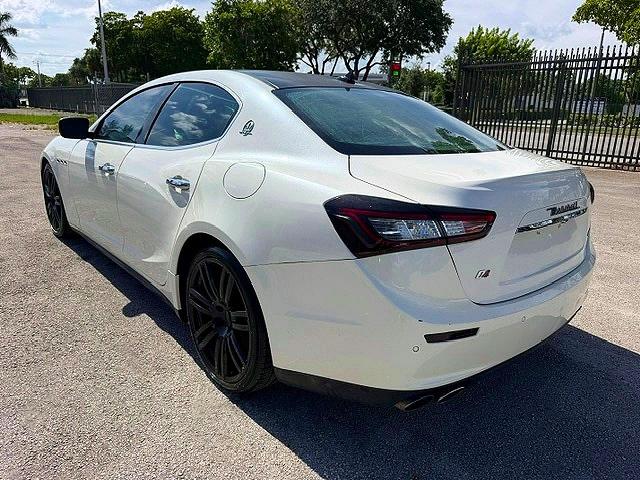 2014 Maserati Ghibli VIN ZAM57RTA9E1086058 COPART salvage auction — MINOR DENT/SCRATCHES, In - Certificate Of Title (P), sold $5,400 on 2026-08-04 (photo 2)